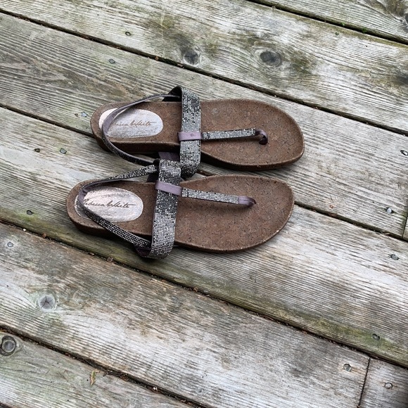 Cork based toe strap sandals. Very comfortable. - Picture 5 of 7